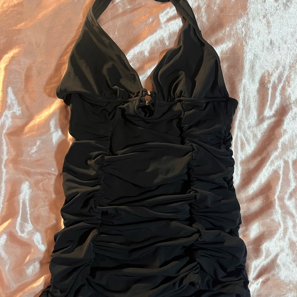 VENUS Black Halter Swimsuit